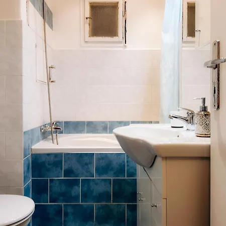 Apartament Elso Center *